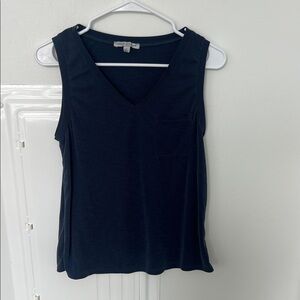 Green Envelope Navy V-Neck Tank Top